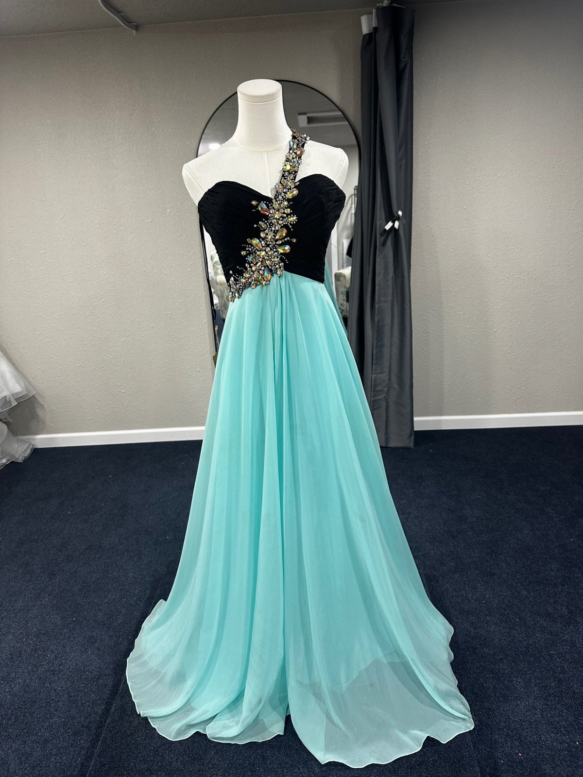 Night moves Evening Gown 8 Black and light blue