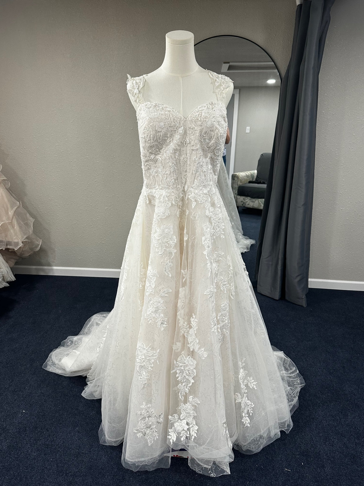 Oleg Cassini Wedding Dress 20w Ivory