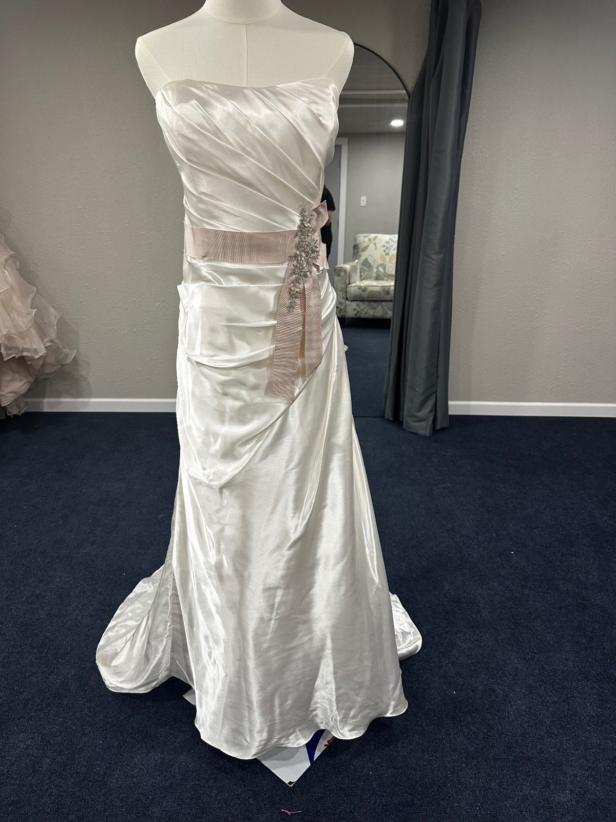 David’s bridal Wedding Dress 16 Ivory