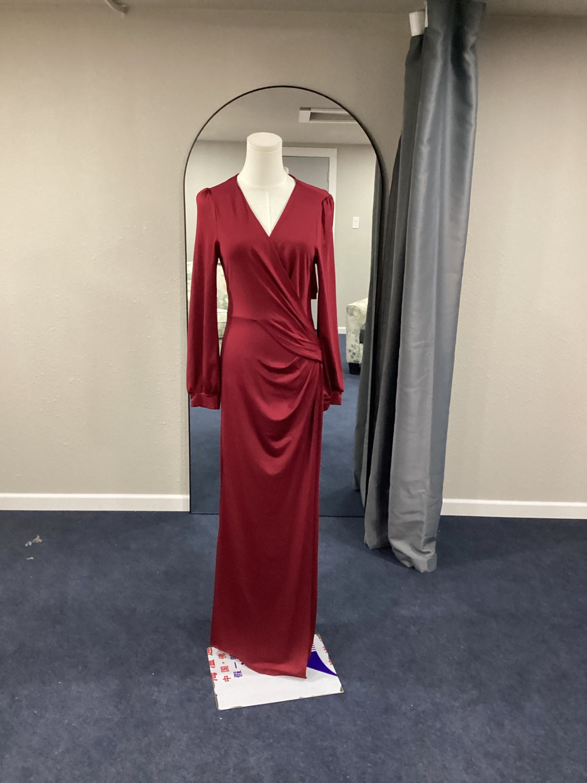 Dress Day Evening Gown Medium maroon