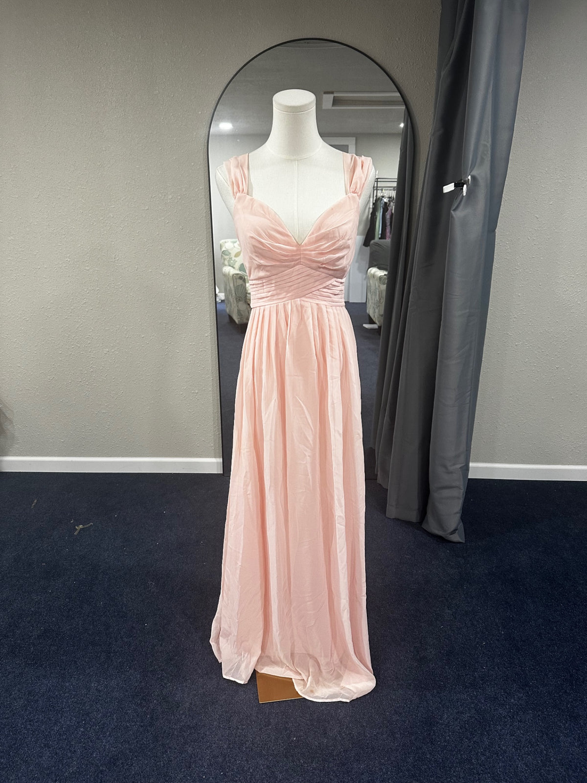 Soeibleua Evening Gown Small Pink
