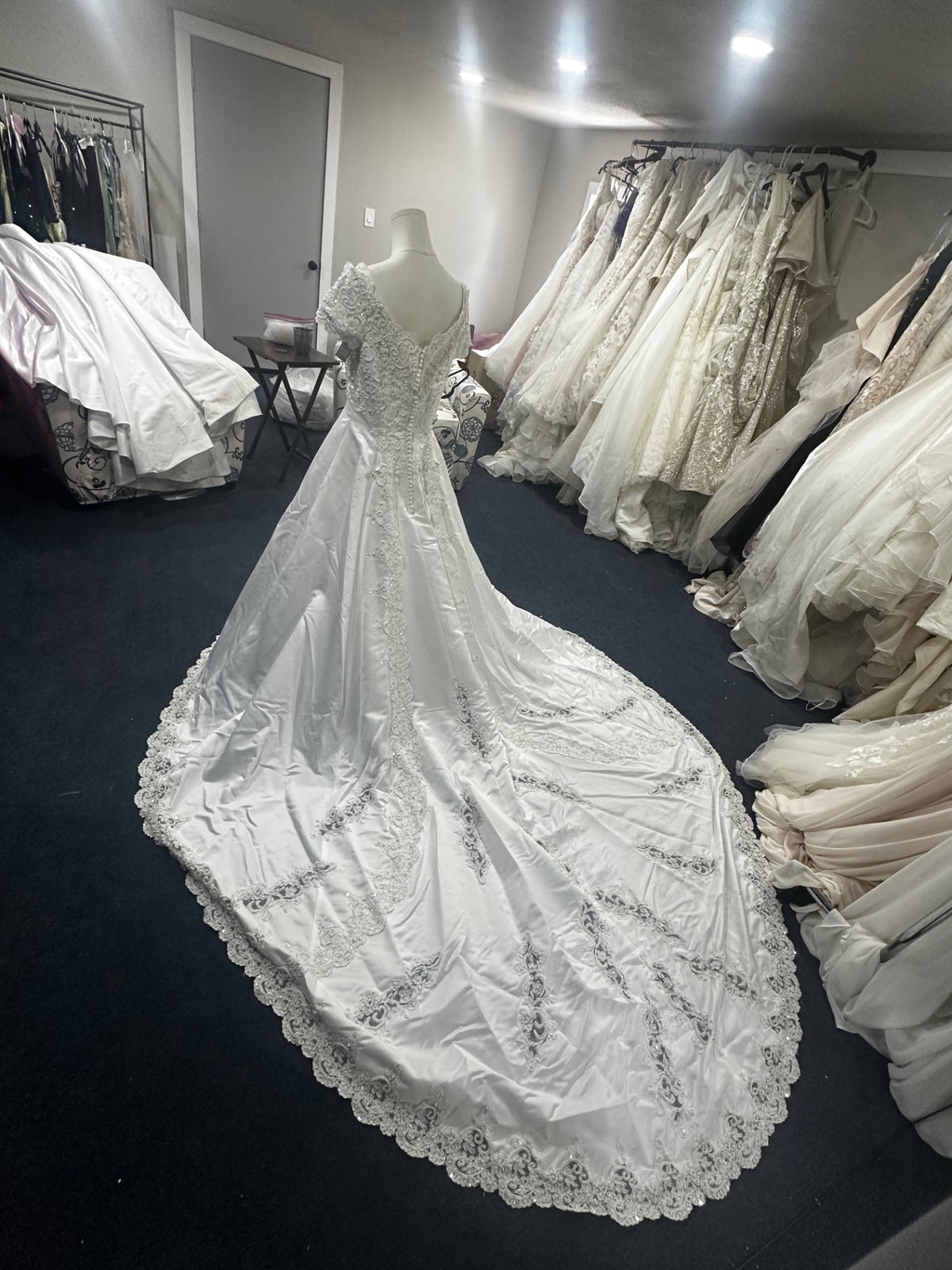Michelangelo Wedding Dress | Size 14 White