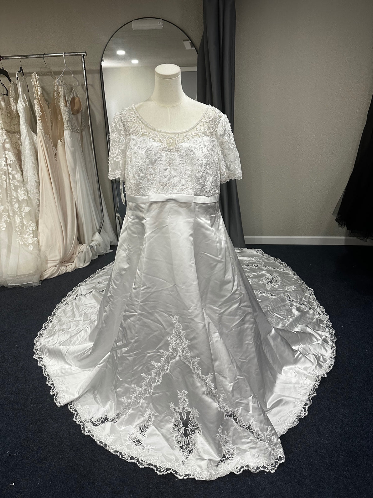 David’s bridal 22w White