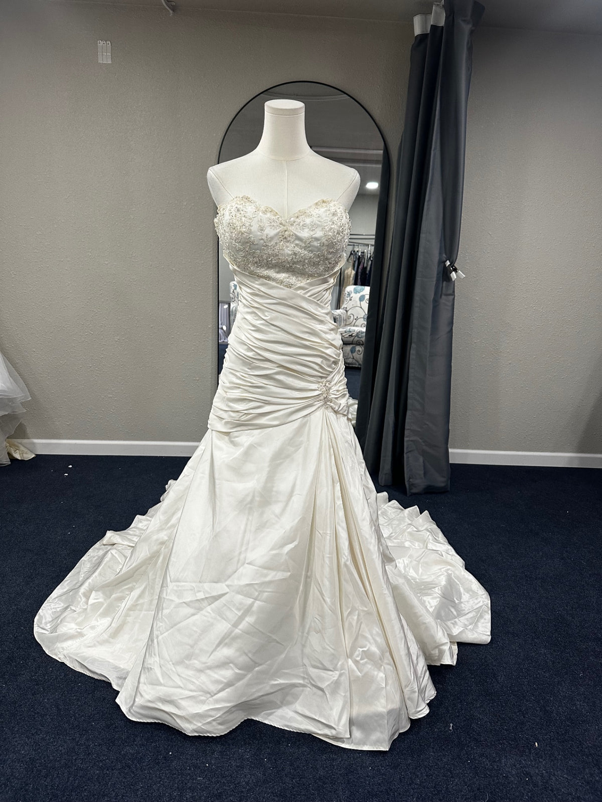Ella Rosa 10 Ivory/White