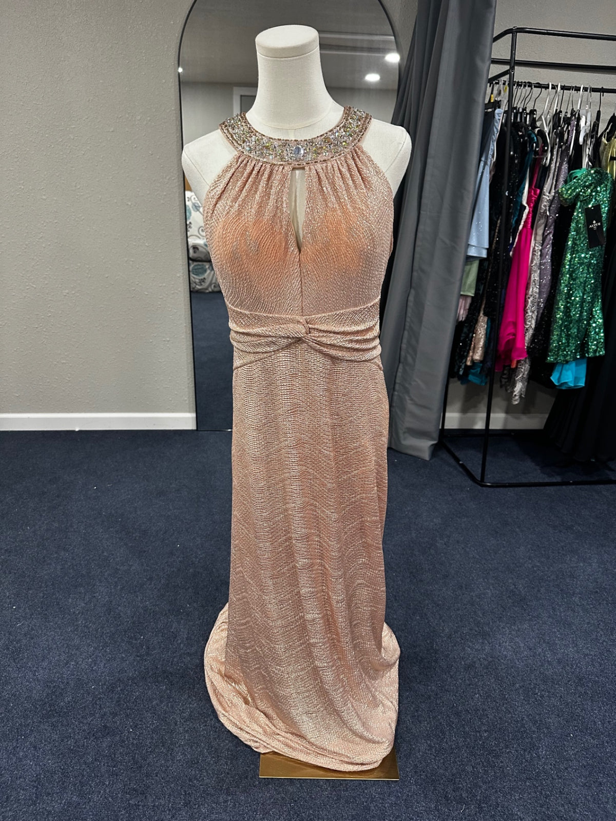 Ignite evenings Size 14 Peach
