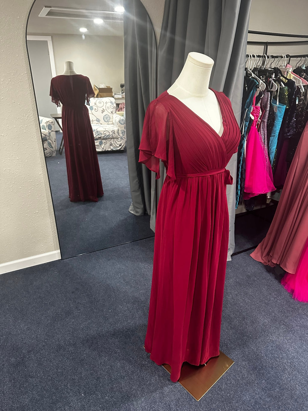 Ever pretty Size 8 Burgandy