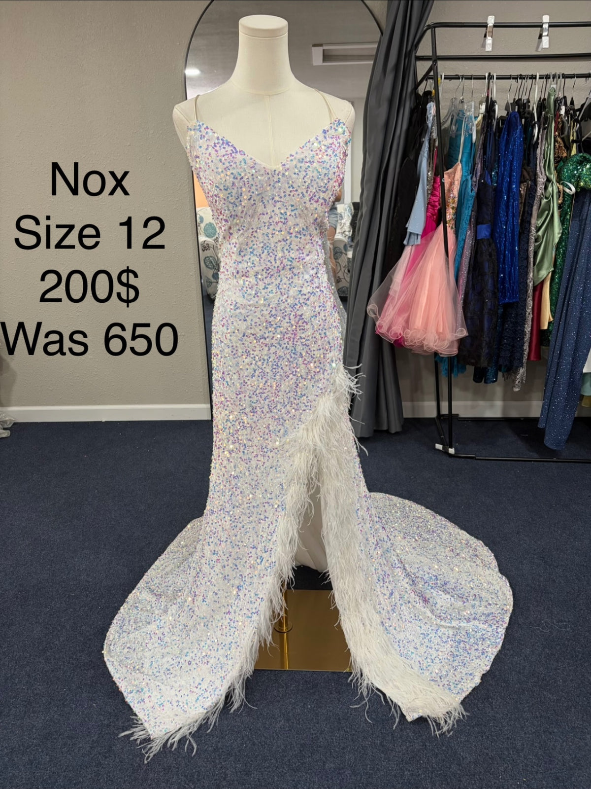 Nox Size 12 White with iridescent Sparkles
